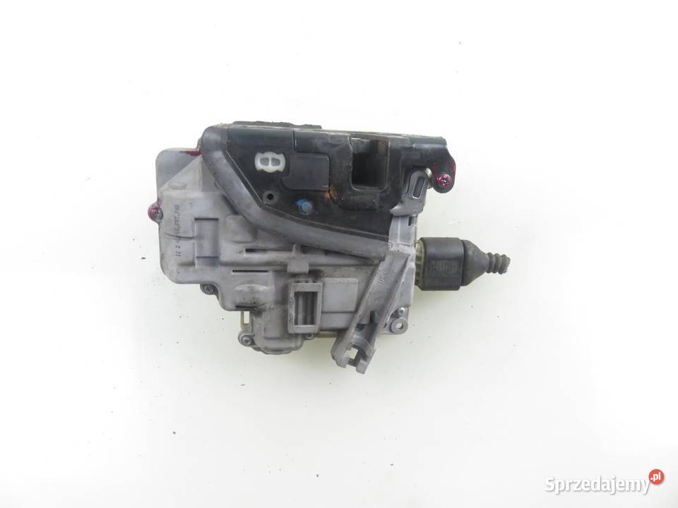 ZAMEK PRAWY PRZEDNI AUDI A6 C6