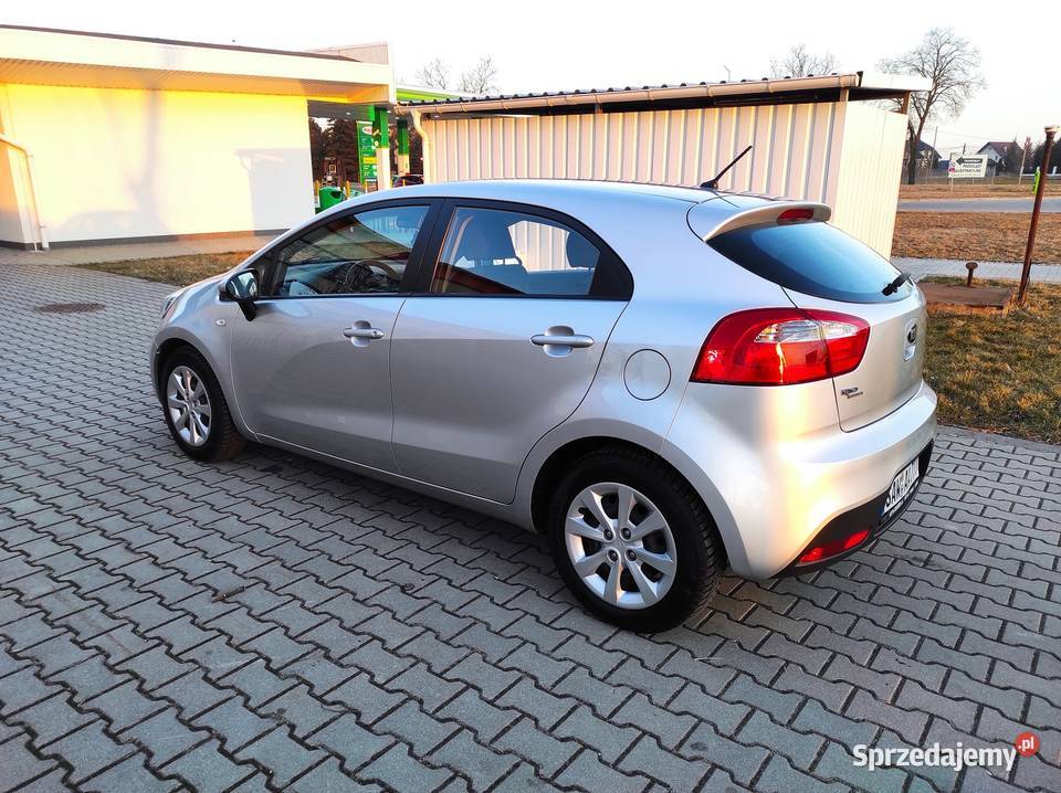 Kia Rio III 12 85 2013 r 149000 nieuszkodzony małopolskie Słomniki