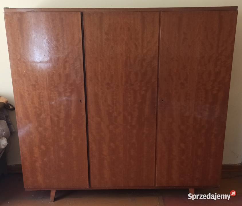 2 duże szafy z okresu PRL 180x180x60 ok 50 Wieluń