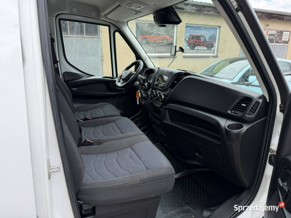 Iveco Daily 35S14 Iveco Daily 35S14 23Diesel elektryczne szyby Gostyń