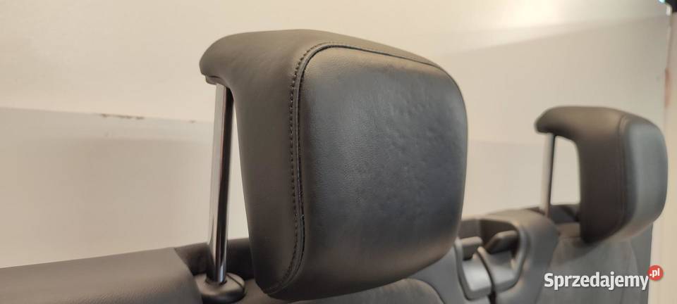 VW TAYRON KANAPA 3 RZĄD 565888111A