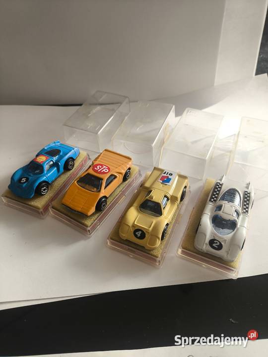 Modele 166 Poli Toys