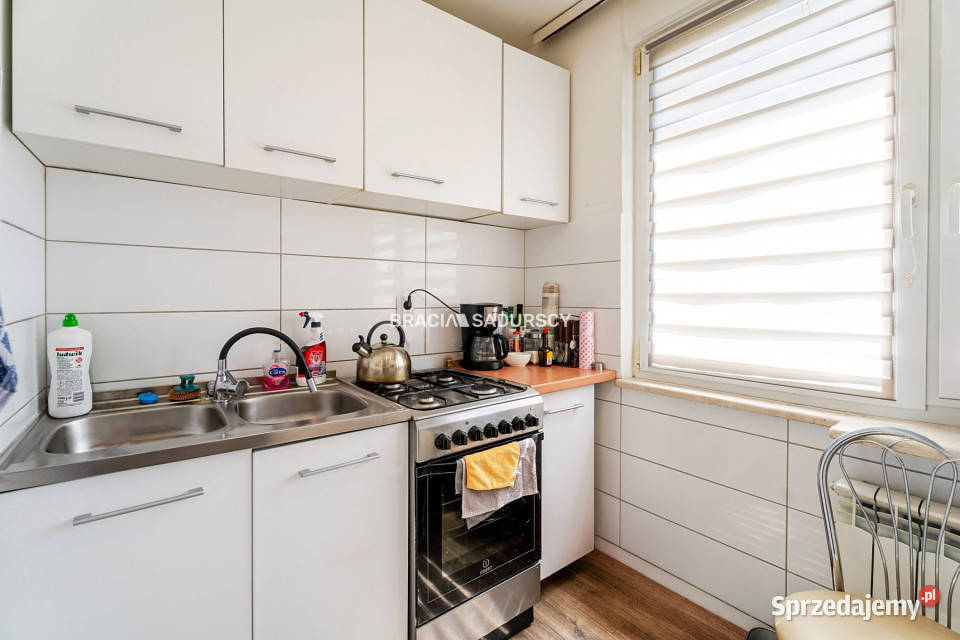 Sprzedaż mieszkania 48m2 3 pokoje Kraków Półkole małopolskie