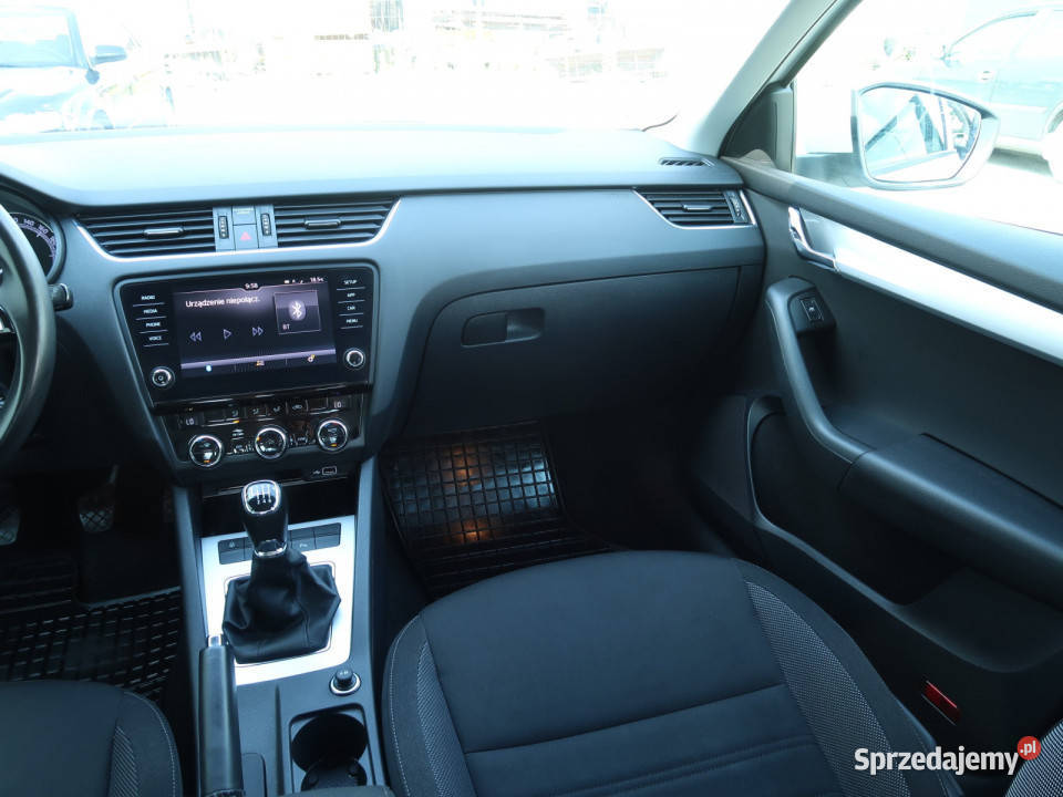 Skoda Octavia 10 TSI Bielany Wrocławskie