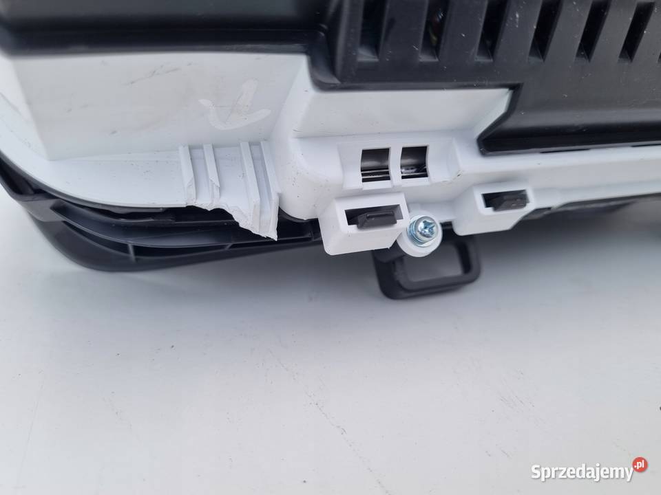 Volvo V40 II 20D Diesel LICZNIK ZEGARY TFT Wyposażenie wnętrza Janów