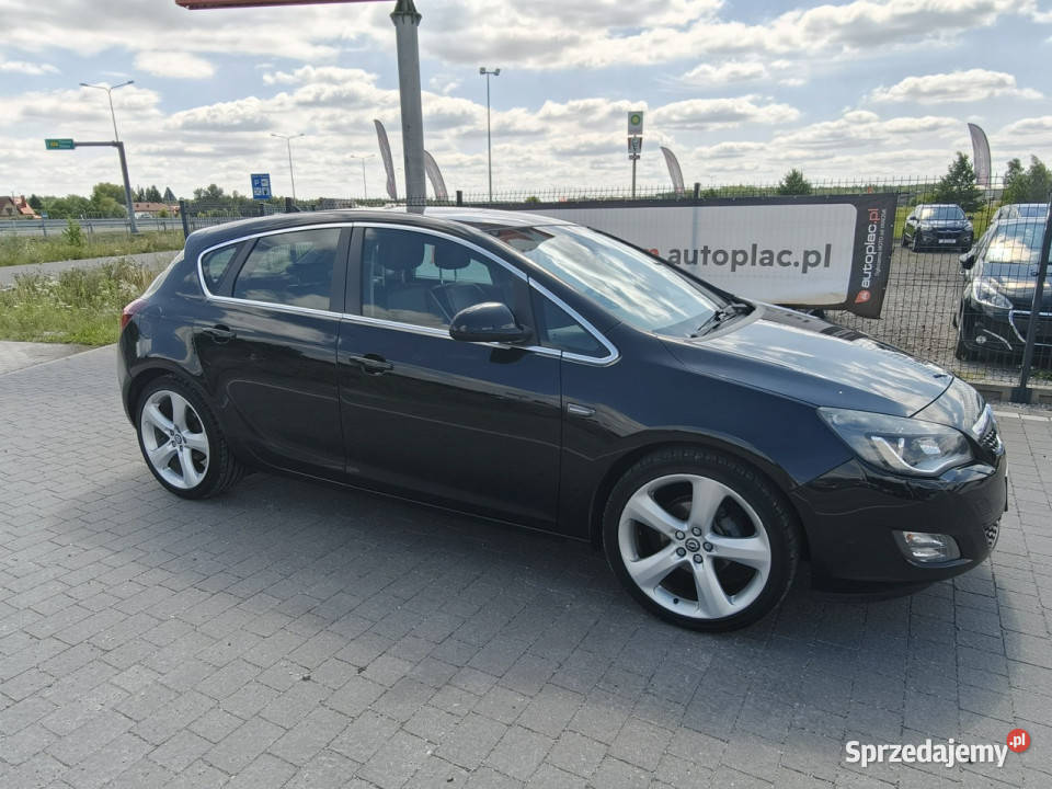 Opel Astra J 20092019 wielofunkcyjna kierownica Lipówki