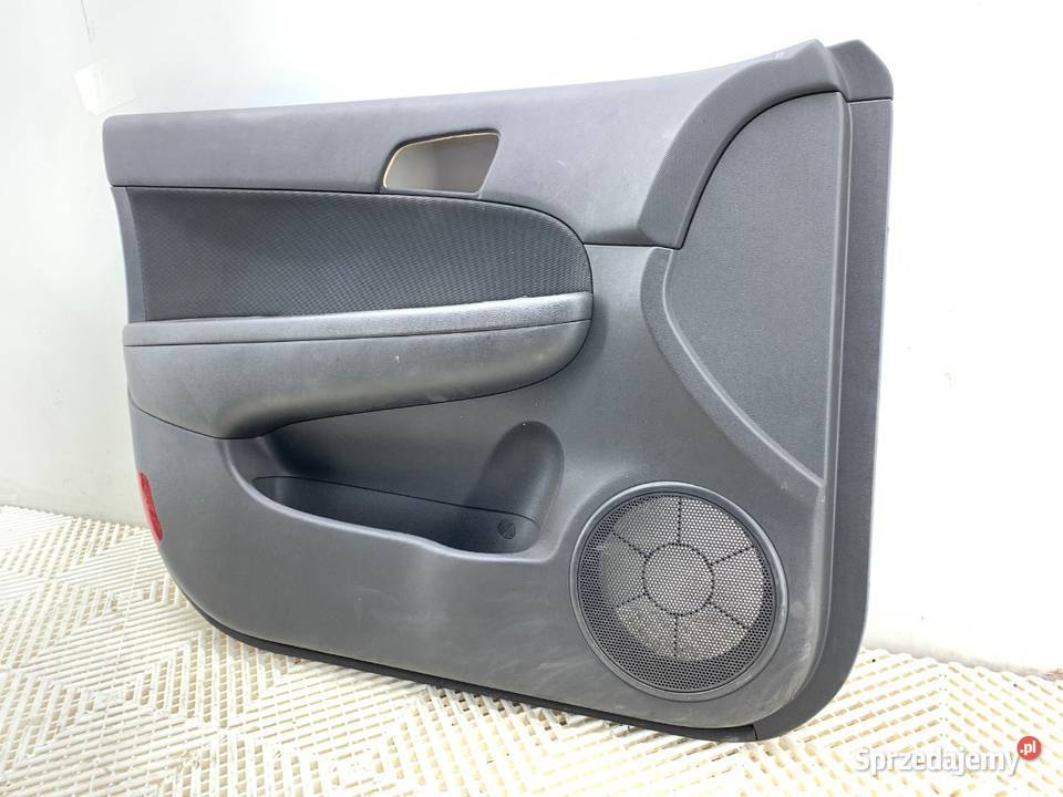 BOCZEK DRZWI LEWY PRZÓD HYUNDAI i30 Kombi 0712 sprzedam