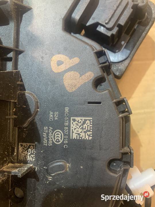 Zamek drzwi prawy przód 5TB837016C vw troc Szczecin sprzedam
