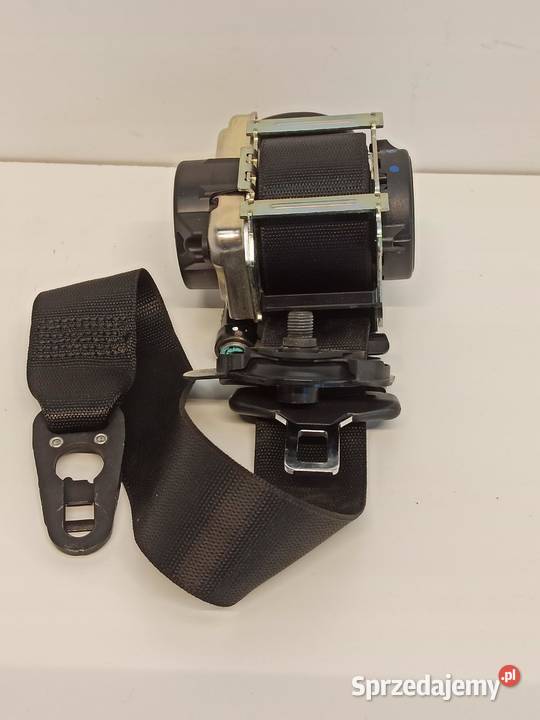 MERCEDES W205 PAS PRAWY PRZÓD A2058600285 osobowe sprzedam
