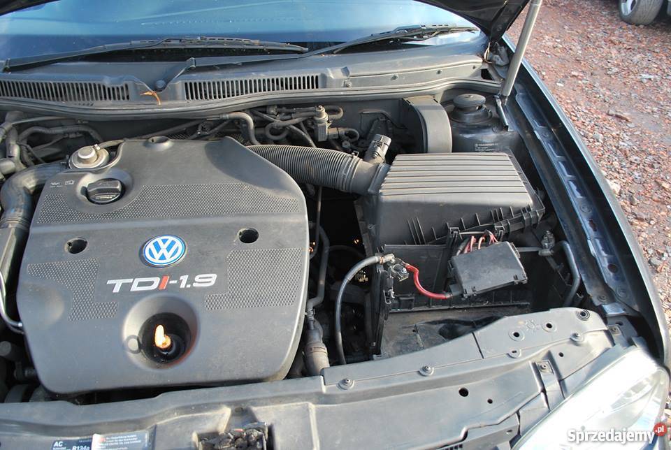 Zderzak tył tylni VW GOLF IV 4 2001 LC9Z Pyskowice sprzedam