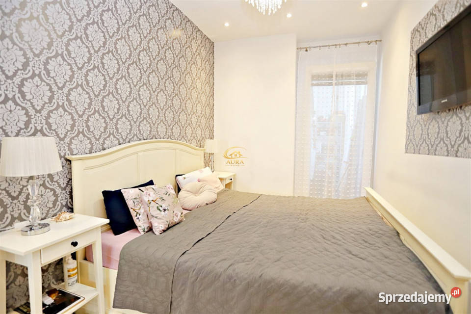 sprzedaży mieszkania Wałbrzych 868m2 3 pokoje cegła sprzedam
