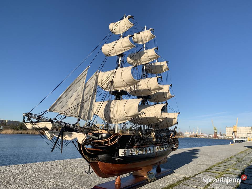 Drewniana Replika statku USS Constitution 108 Warszawa