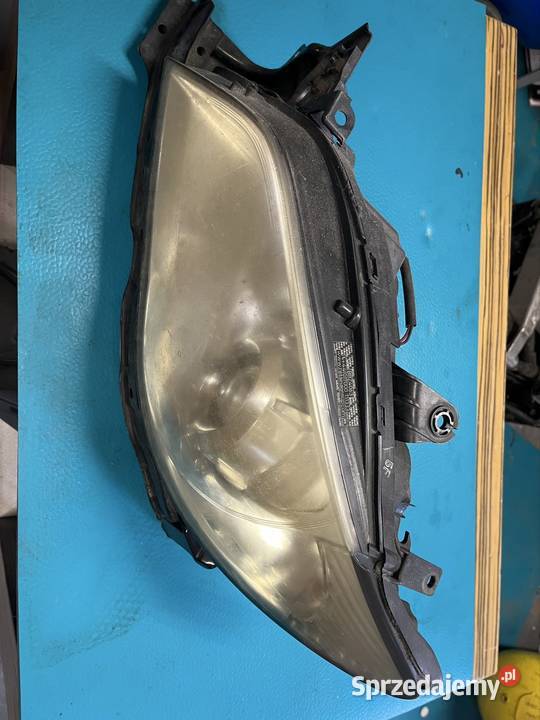Subaru Impreza lampa przednia Części samochodowe Janów Lubelski