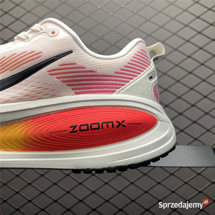 Nike Vomero 18 buty sportowe rozmiar 4046 Sportowe