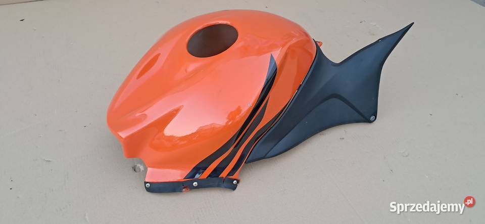 HONDA CBR 600RR WYPEŁNIENIE LEWE NAKŁADKA sprzedam