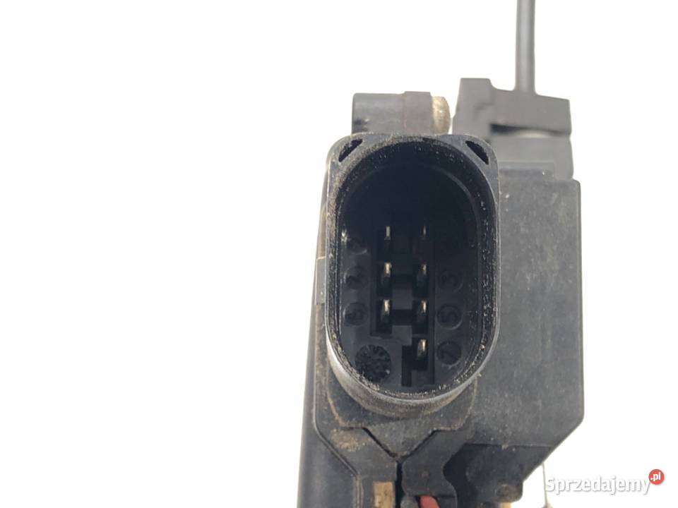 ZAMEK DRZWI PRAWY TYŁ AUDI A6 C5 SedanLimuzyna podkarpackie