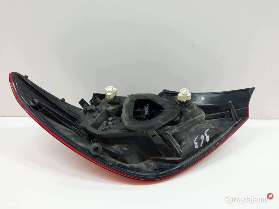 LAMPA TYŁ PRAWE TYŁ 5D HB 13188046 Opel Corsa IV sprzedam
