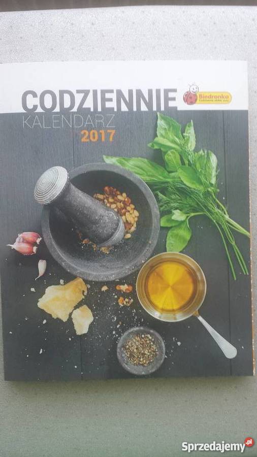 Książka kulinarna z kalendarzem 2017 Biedronka