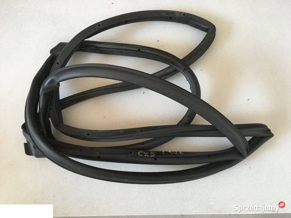 MAZDA CX5 USZCZELKA DRZWI LEWYCH TYLNYCH