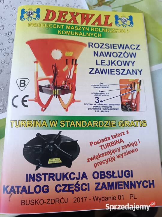 Lejek do nawozów z turbiną i nowym przekaźnikiem