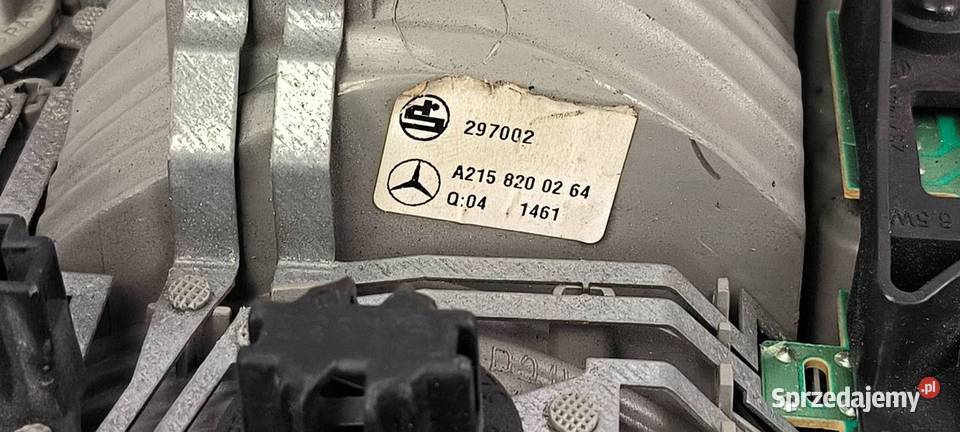 LAMPA PRAWA TYŁ MERCEDES BENZ W215 A2158200264