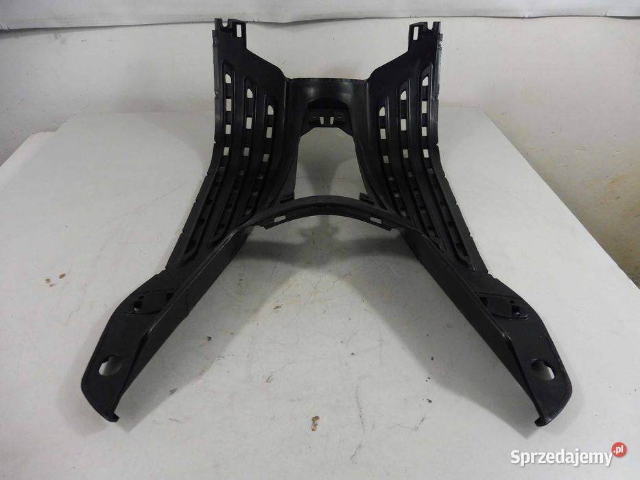 Piaggio Vespa Primavera 50 125 podłoga 1317r