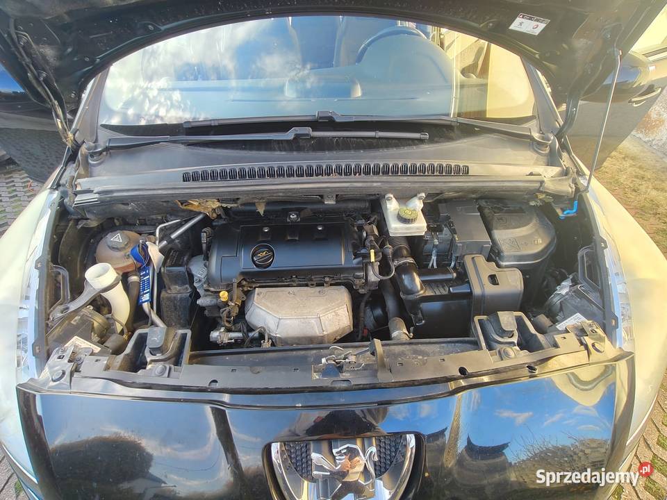 Sprzedam Peugeot 5008 16benzyna 2012 centralny zamek