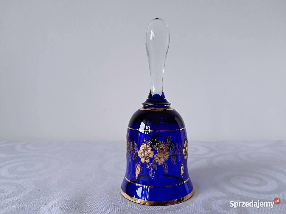 DZWONEK SZKLANY KOBALTOWY BOHEMIA CZECHOSŁOWACJA Porcelana i szkło Strzelce Krajeńskie