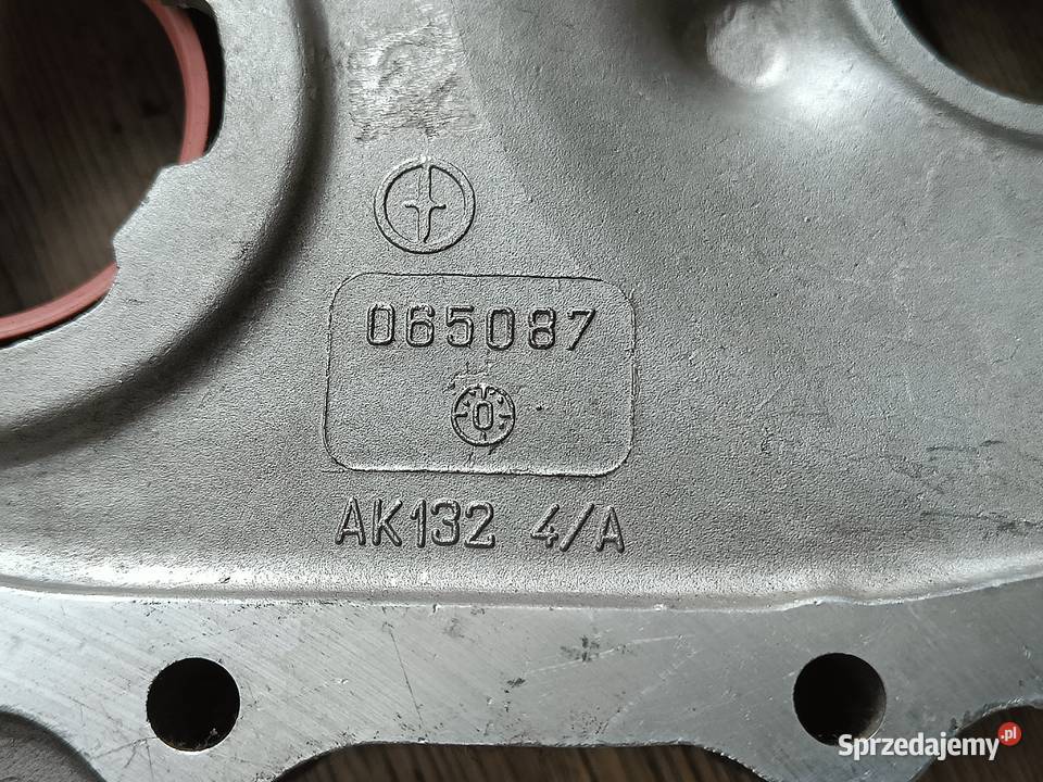 Nowa pokrywa rozrządu Polonez GLI GSI Bosch Biała Podlaska sprzedam