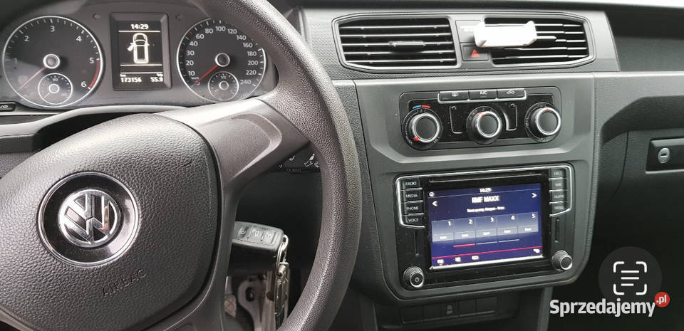 Caddy diesel 20 TDi nawigacja 2016 Rok produkcji 2016 wielkopolskie Obrzycko sprzedam