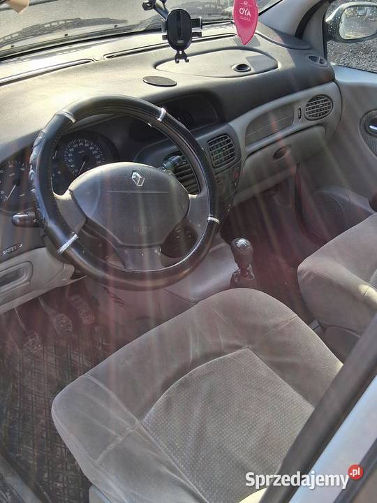 Sprzedam Renault Scenik Rok produkcji 2002 Poniatowa