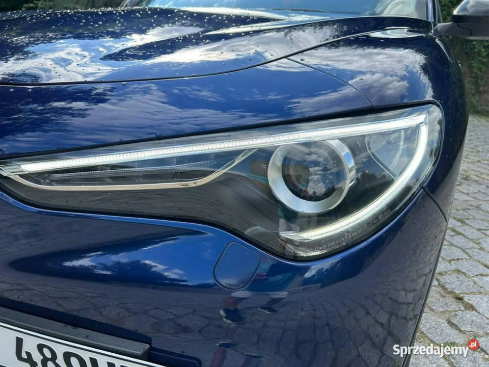 Alfa Romeo Stelvio 4x4 Veloce Skóra Navi Automat klimatyzacja Nysa