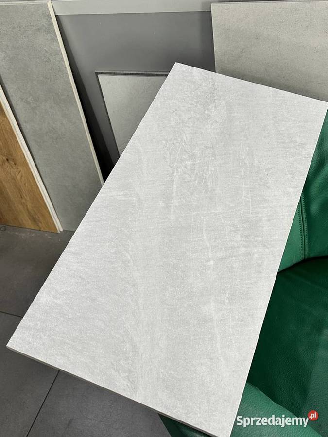 Płytka gres G302 WHITE NERTHUS 29x593 grubość 10 Opoczno