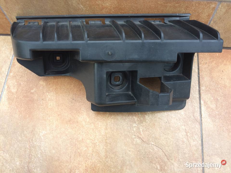 Ślizgi zderzaka tylnego Volvo S60 24T5 260 2007r Karoseria sprzedam