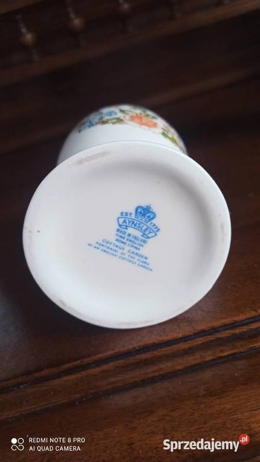 Wazon z motylkami Aynsley
Cottage Garden Made in Porcelana i szkło Gdańsk