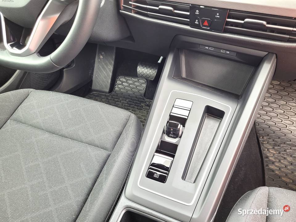 Volkswagen Golf VIII 15 eTSI EVO Life DSG nieuszkodzony