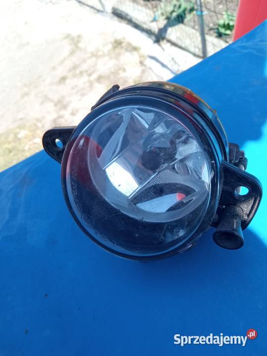 Halogen prawy przód passat b5 27127400 nieuszkodzony Czarna Białostocka sprzedam