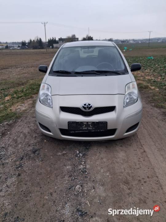 Toyota Yaris 14 diesel Mława sprzedam
