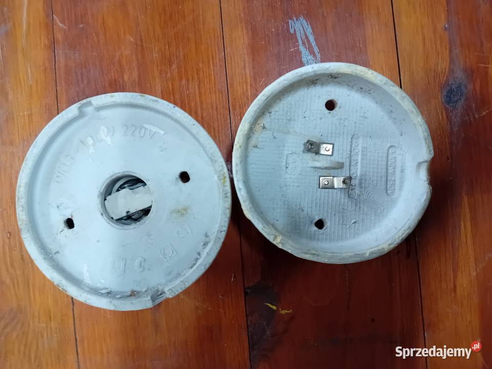 Tablice i oprawy elektryczne