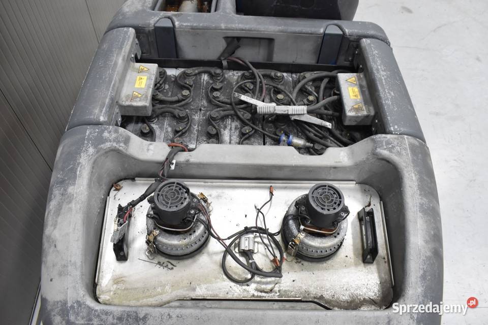 Zamiatarkamyjka elektryczna FIORENTINI I42TEBN1 Czechy