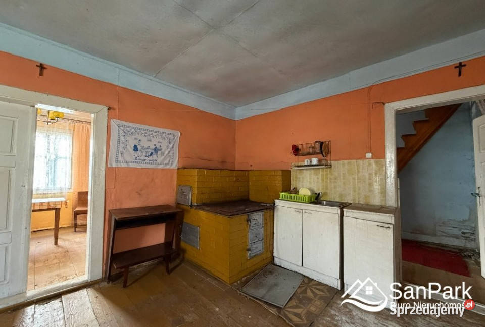 Dom 94m2 Lesko do remontu sprzedam