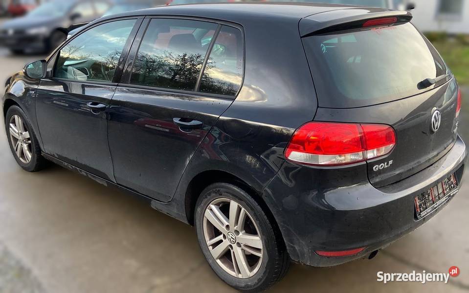 Volkswagen Golf VI 16 TDI KLIMA PODGRZ SIEDZENIA Cmolas