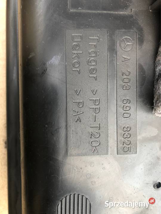 Boczek bagażnika W203 kombi A2036908325 osobowe Wyposażenie wnętrza Radom