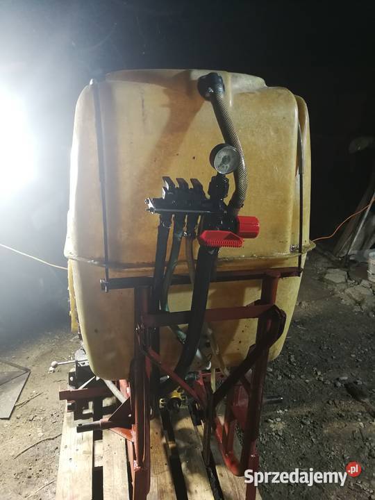 Sprzedam opryskiwacz pilmet zawieszany Poniatowa sprzedam