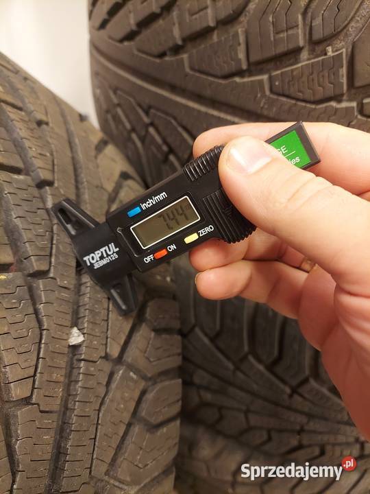 KPL opon zimowych 20550r17 UNIROYAL śląskie Będzin
