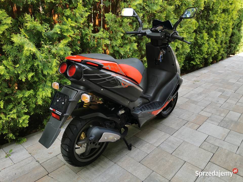 Aprilia SR 50 2T STREET