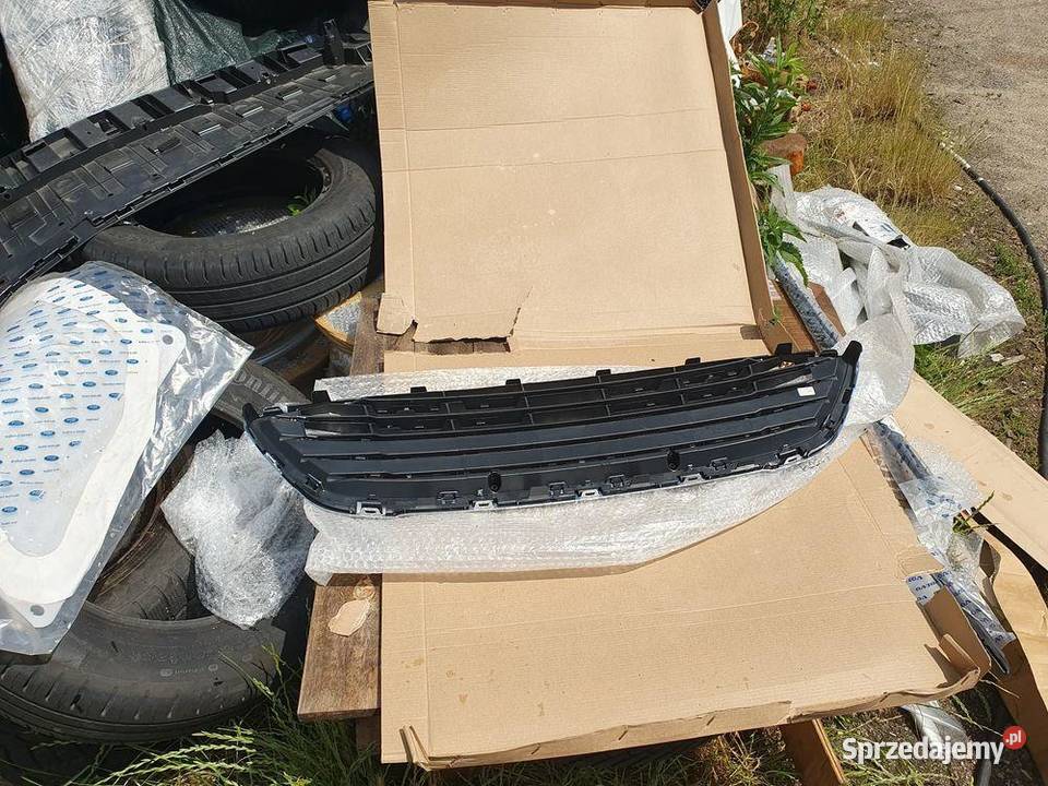 Grill Atrapa chłodnicy Ford Focus MK4 JX7B8200BB Atrapy Atrapy sprzedam