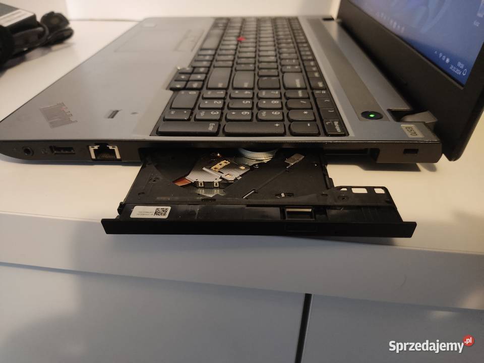 Lenovo ThinkPad E570 Intel Core i5 8 GB 240GBSSD WiFi