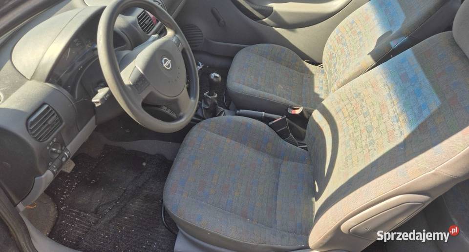 Opel Corsa 10 2001r Corsa Trzyciąż