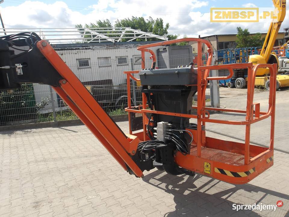 Podnośnik koszowy teleskopowy JLG E600JP